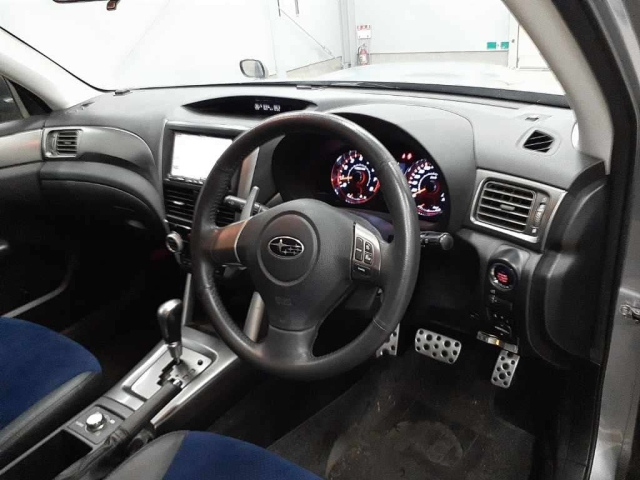 SUBARU FORESTER 2011