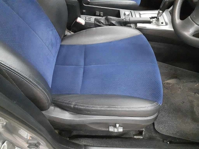 SUBARU FORESTER 2011