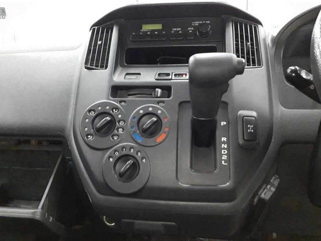 TOYOTA TOWN ACE VAN 2014