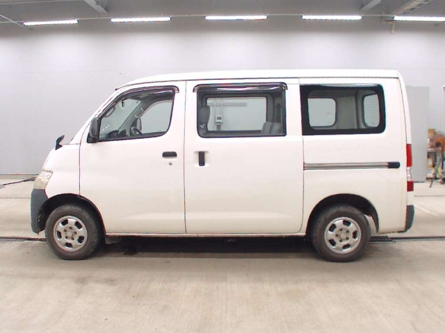 TOYOTA TOWN ACE VAN 2014