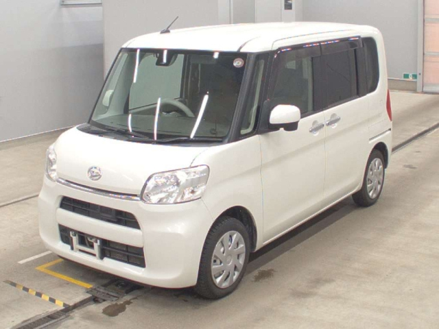DAIHATSU TANTO 2016