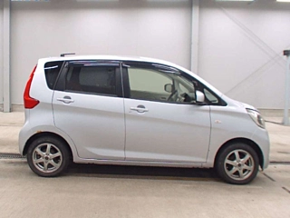 MITSUBISHI EK WAGON 2015