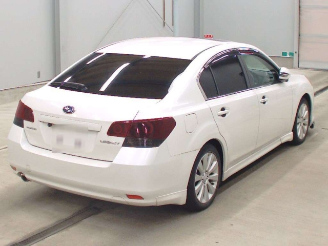 SUBARU LEGACY B4 2010