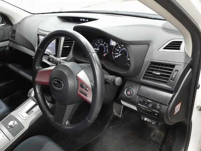 SUBARU LEGACY B4 2010