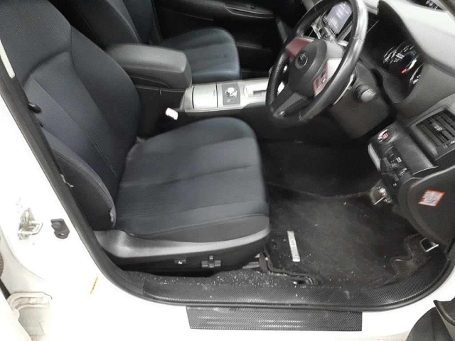 SUBARU LEGACY B4 2010
