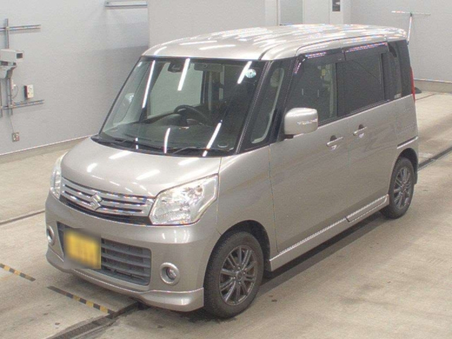 SUZUKI SPACIA 2015