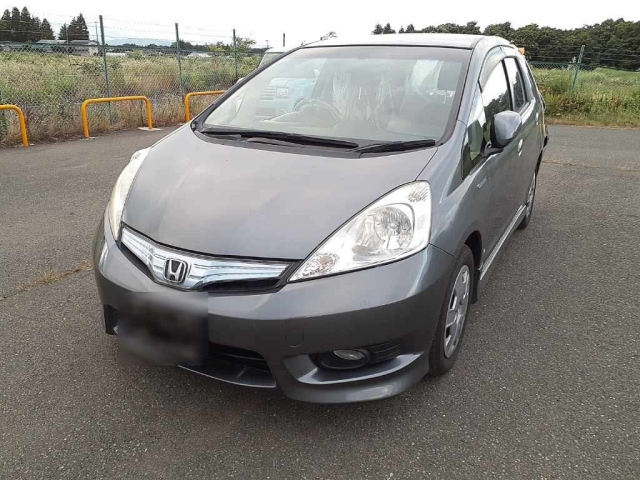 HONDA FIT SHUTTLE 2013