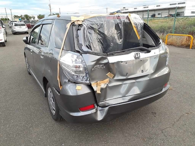 HONDA FIT SHUTTLE 2013