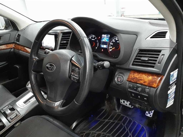 SUBARU LEGACY B4 2012