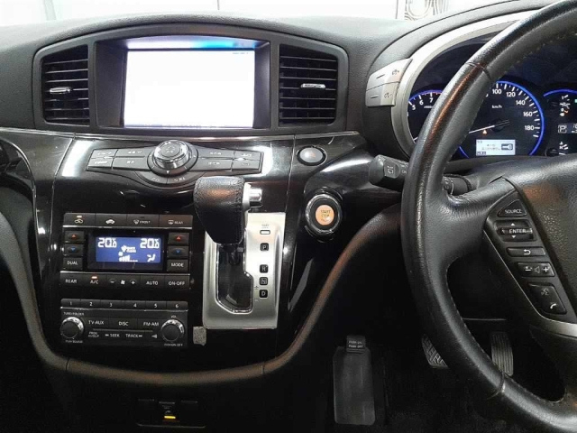 NISSAN ELGRAND 2012