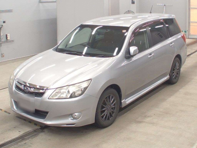SUBARU EXIGA 2012