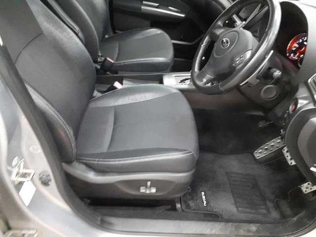 SUBARU EXIGA 2012