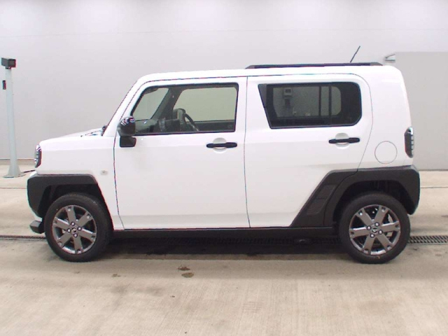 DAIHATSU TAFT 2024