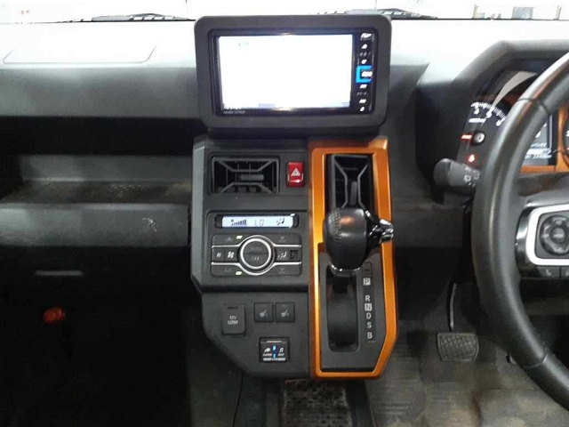 DAIHATSU TAFT 2020