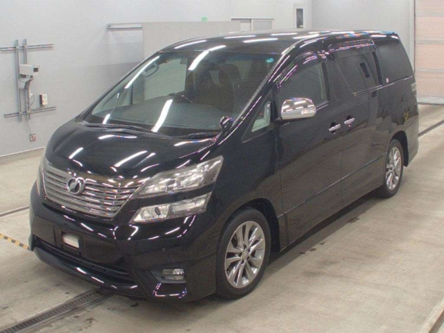 TOYOTA VELLFIRE 2011
