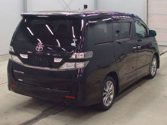 TOYOTA VELLFIRE 2011