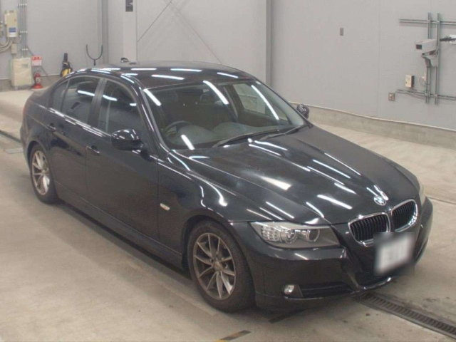 BMW 3 SERIES 2010