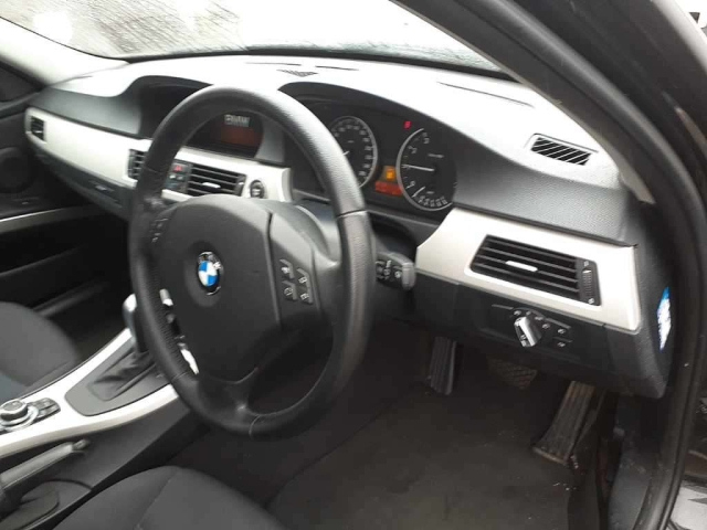 BMW 3 SERIES 2010