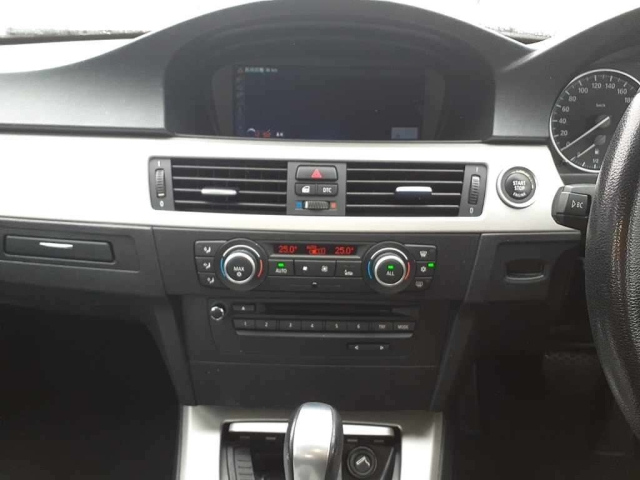 BMW 3 SERIES 2010