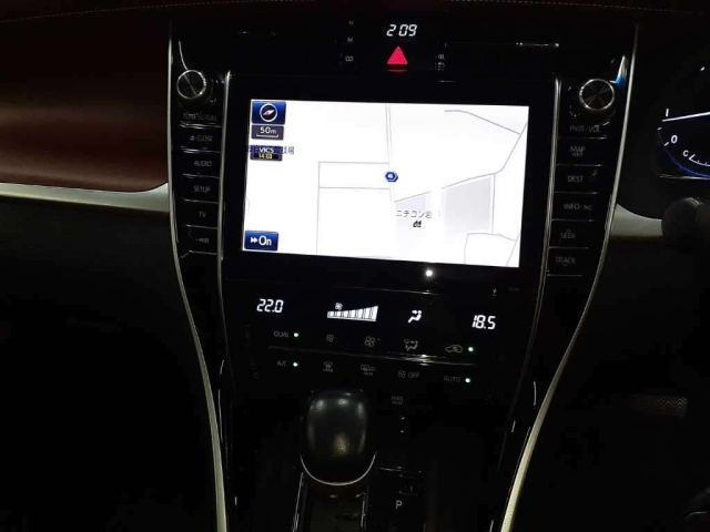 TOYOTA HARRIER 2018