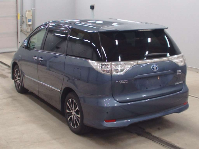 TOYOTA ESTIMA HYBRID 2013