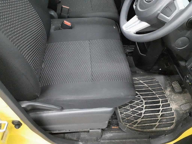 DAIHATSU WAKE 2015
