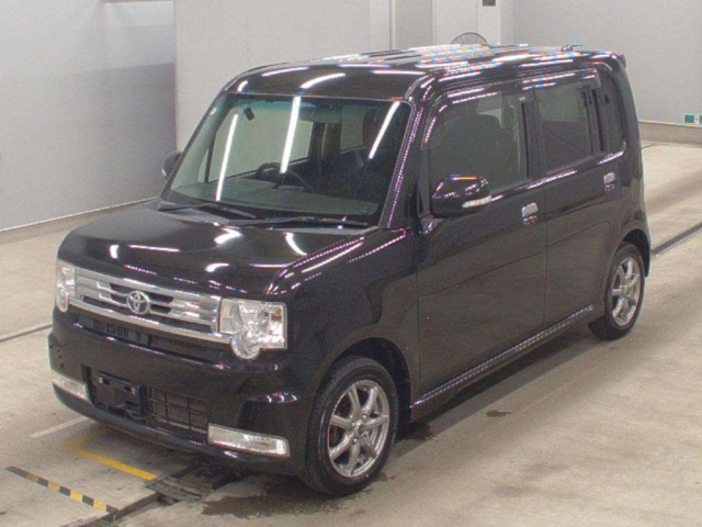 TOYOTA PIXIS SPACE 2013