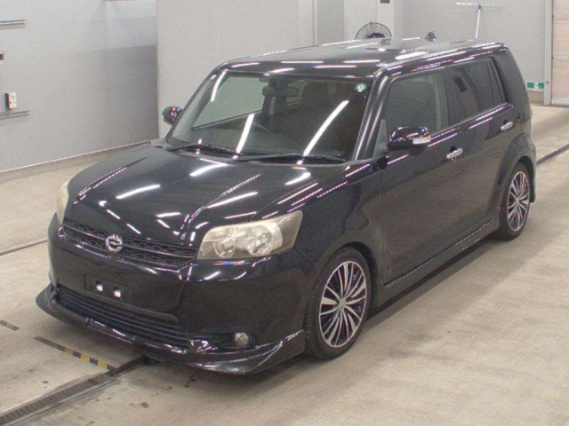 TOYOTA COROLLA RUMION 2011