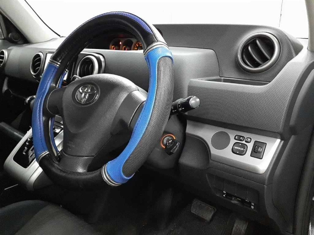 TOYOTA COROLLA RUMION 2011