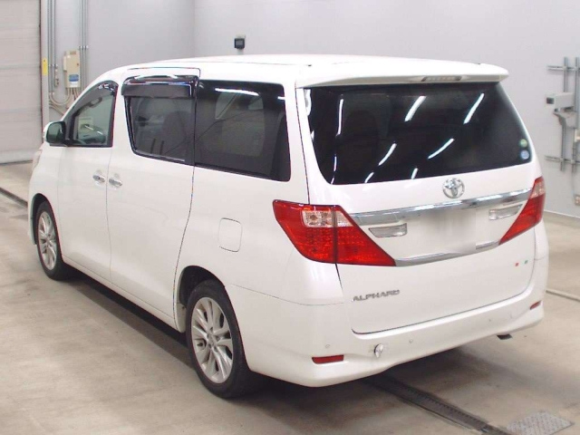 TOYOTA ALPHARD 2012
