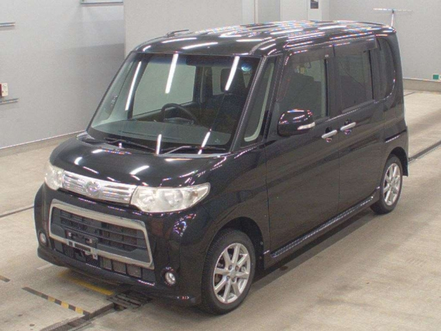 DAIHATSU TANTO 2012