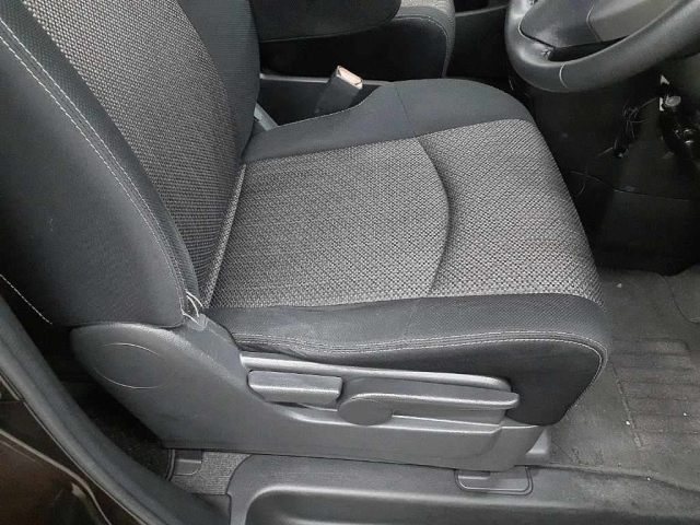 NISSAN SERENA 2014
