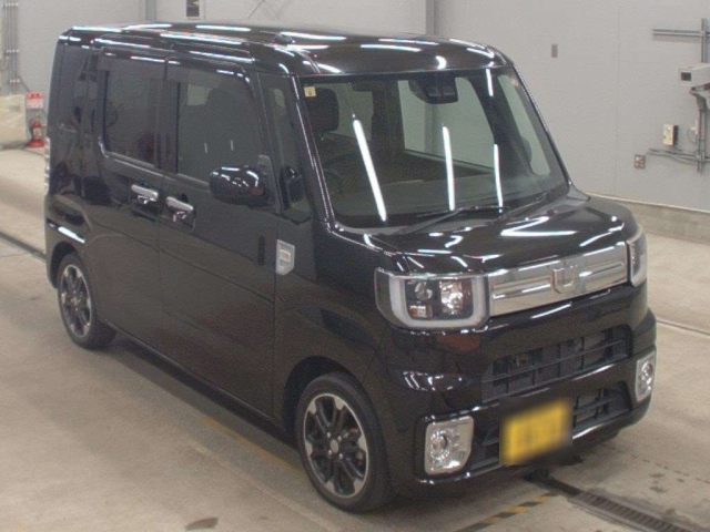 DAIHATSU WAKE 2020