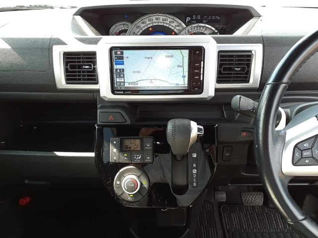 DAIHATSU WAKE 2020