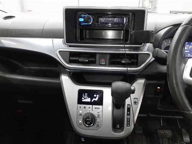 DAIHATSU CAST 2016