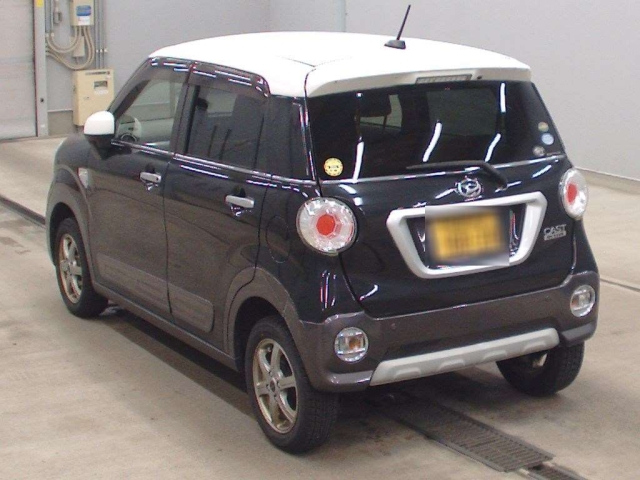 DAIHATSU CAST 2016