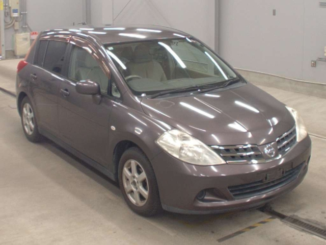 NISSAN TIIDA 2008