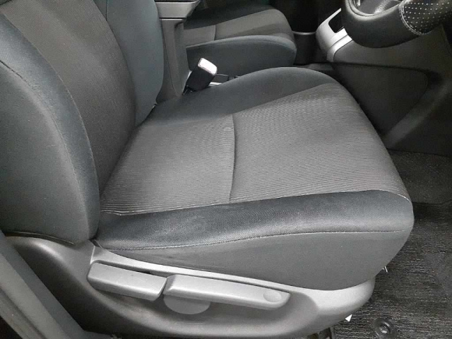 TOYOTA COROLLA RUMION 2013