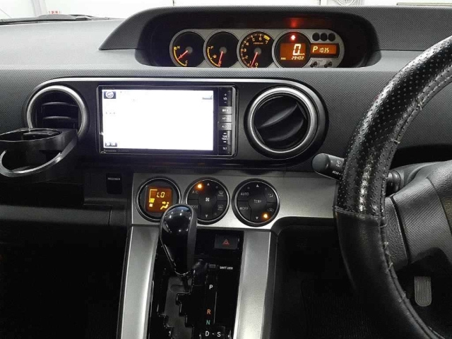 TOYOTA COROLLA RUMION 2013