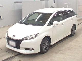 TOYOTA WISH 2017