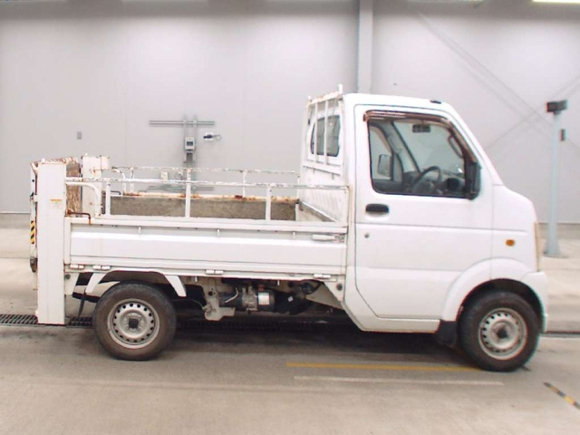 MAZDA SCRUM TRUCK 2012