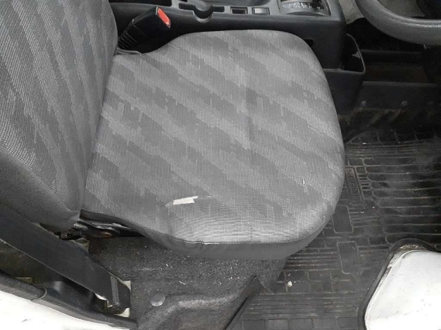 MAZDA SCRUM TRUCK 2012