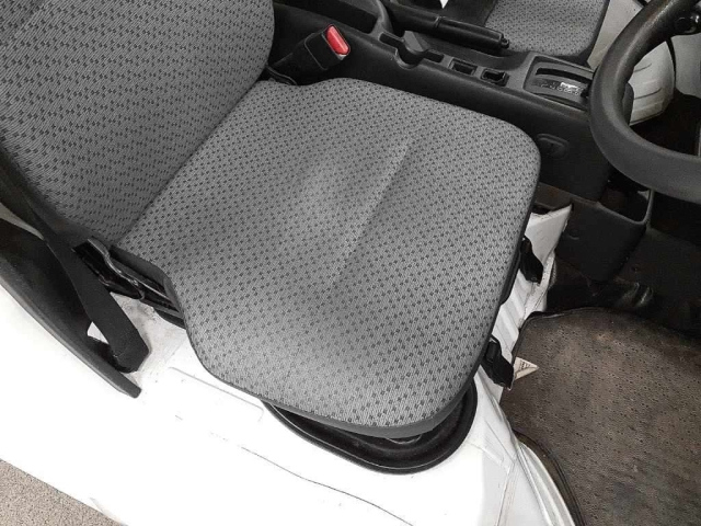 NISSAN CLIPPER TRUCK 2017