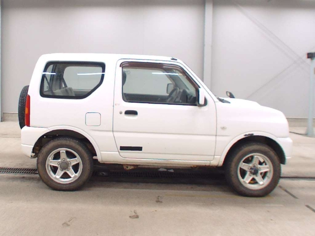 SUZUKI JIMNY 2015