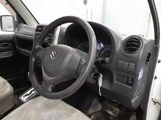 SUZUKI JIMNY 2015