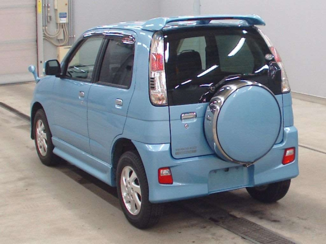 DAIHATSU TERIOS KID 2011