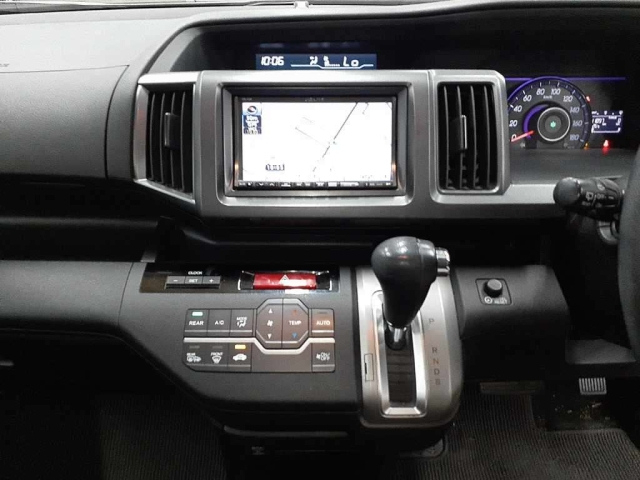 HONDA STEP WAGON 2010