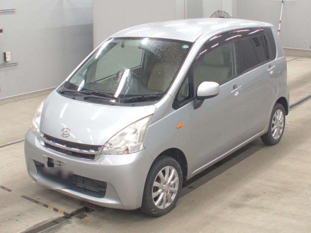 DAIHATSU MOVE 2011