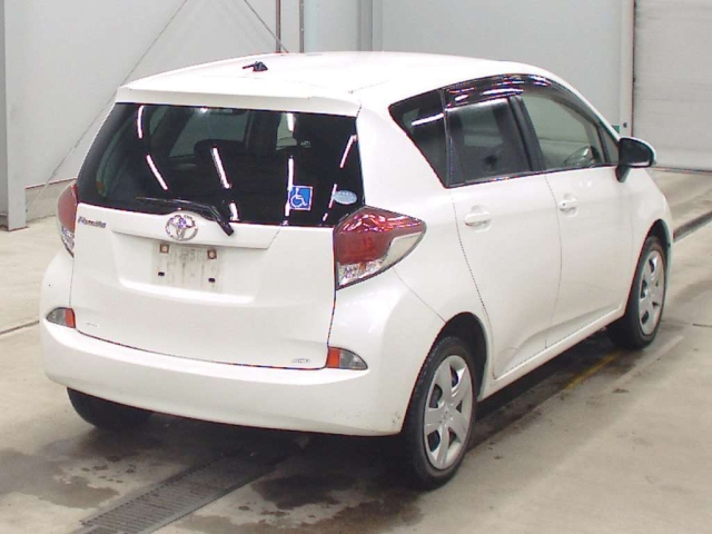 TOYOTA RACTIS 2014