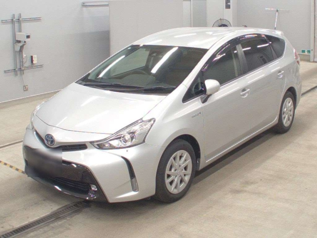 TOYOTA PRIUS ALPHA 2019
